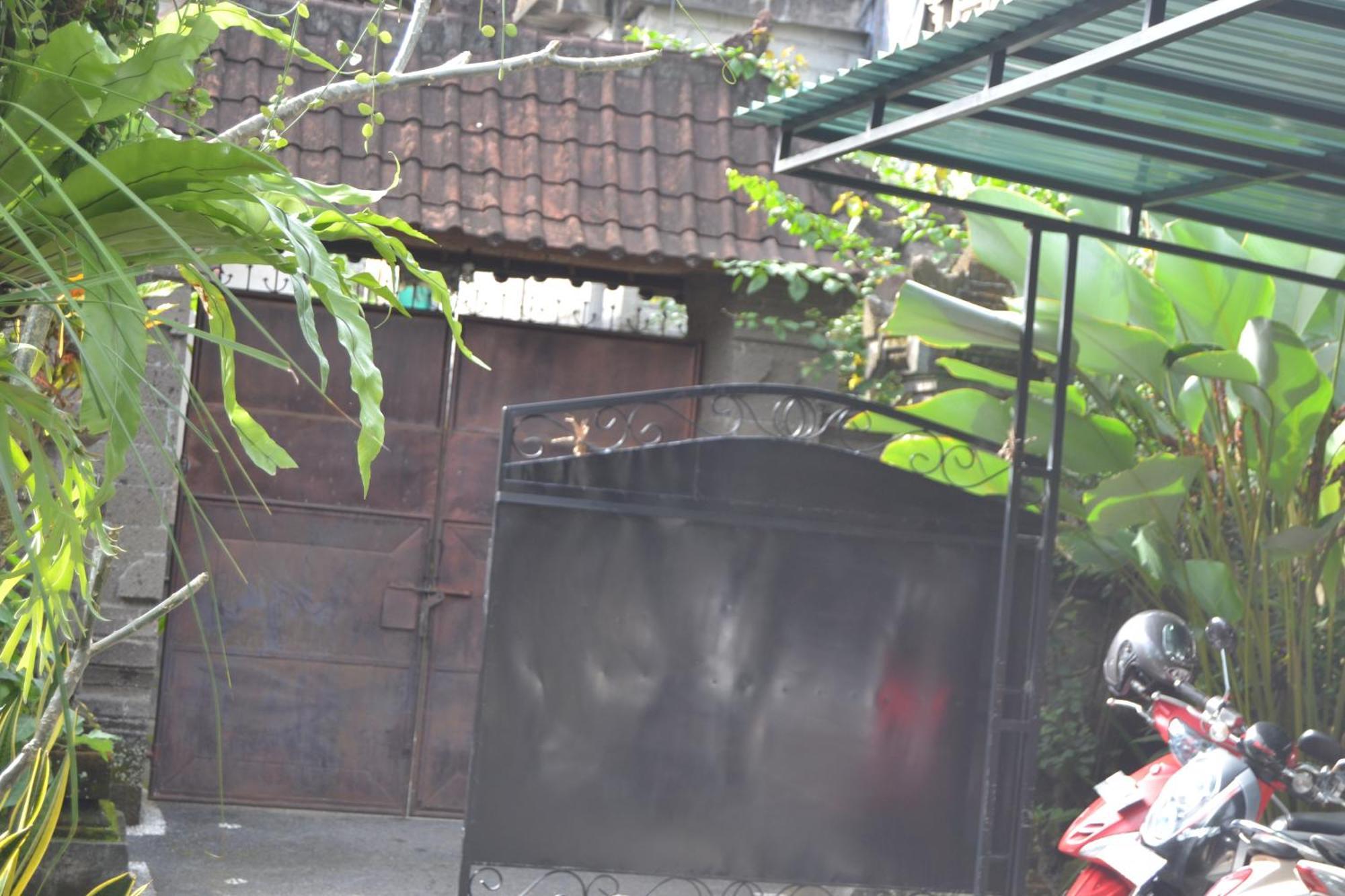 Sakha House Hotel Ubud  Exterior photo